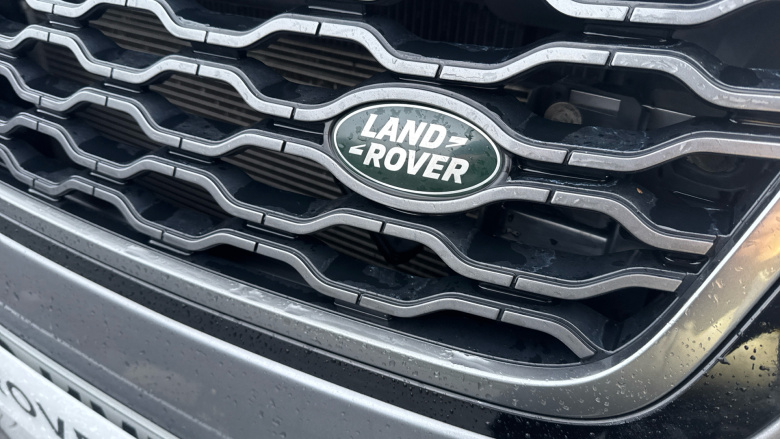 Land Rover Range Rover Velar 2.0 D240 R-Dynamic HSE 5dr Auto Diesel Estate